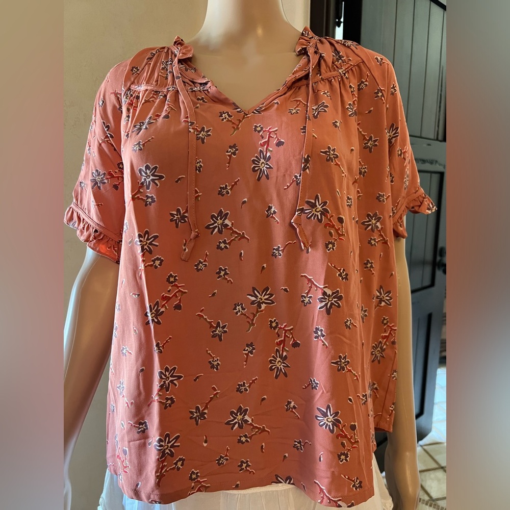Madewell Burnt Orange Short Sleeve Blouse with Purple Flowers